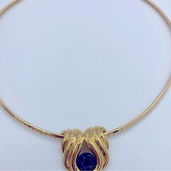 Vintage Nolan Miller Gold Tone Necklace With Gold Tone Blue Sapphire Slide - Picture 10 of 13